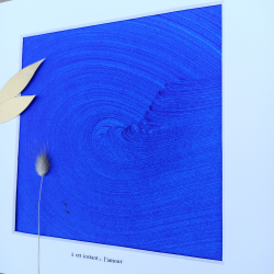 EVE - À cet instant l'amour - détails